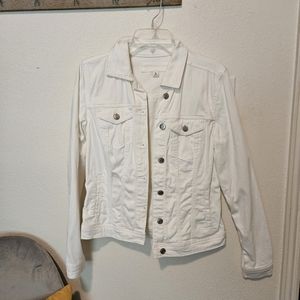 Maurices White Jean Jacket. Size Small.